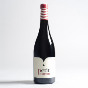 Petit Pittacum Rouge